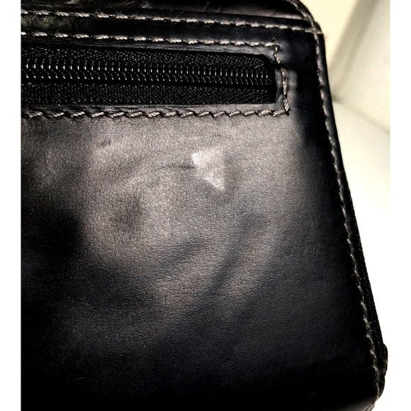 Buxton Black Leather Multicompartment Zip Clutch Wallet - Picture 9 of 12